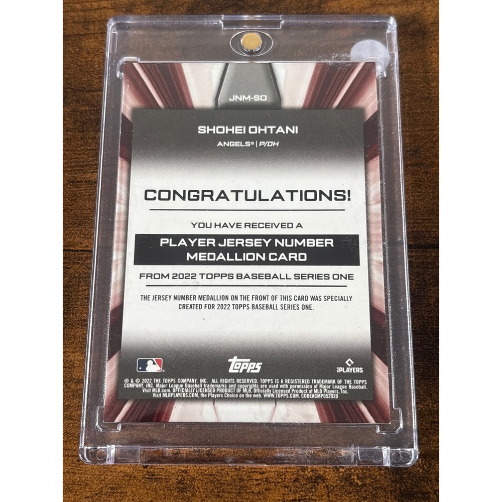 2022 Topps Series 1 Shohei Ohtani Jersey Number Medallion Angels JNM-SO - Picture 2 of 3